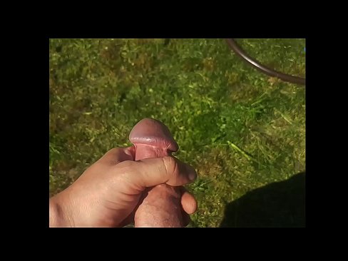 ❤️ Une chaudasse se fait baiser la chatte rose et jouit avec une giclée dans un jardin d'été... Vidéo de sexe at fr.pornohdmega.ru