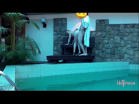 ❤️ Le patron invite la femme de chambre à la piscine, mais n'a pas pu résister à une chaude Vidéo de sexe at fr.pornohdmega.ru