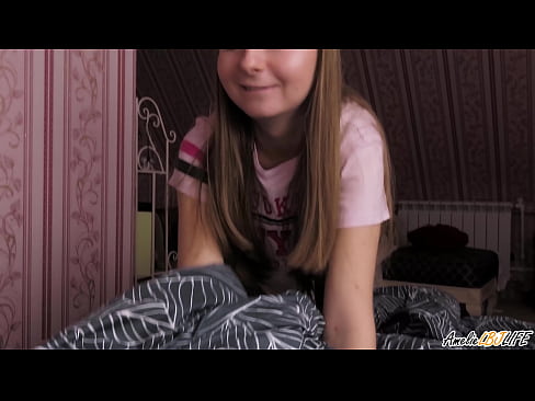 ❤️ Une blonde suce profondément son meilleur ami et reçoit du sperme dans la bouche. Vidéo de sexe at fr.pornohdmega.ru